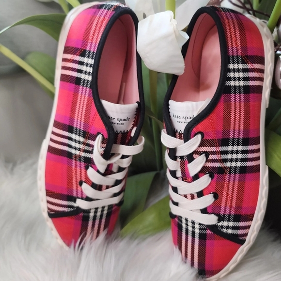 NWT Kate Spade Sneakers Plaid z sister Kicks Lace Up Red Sneaker - Picture 15 of 15